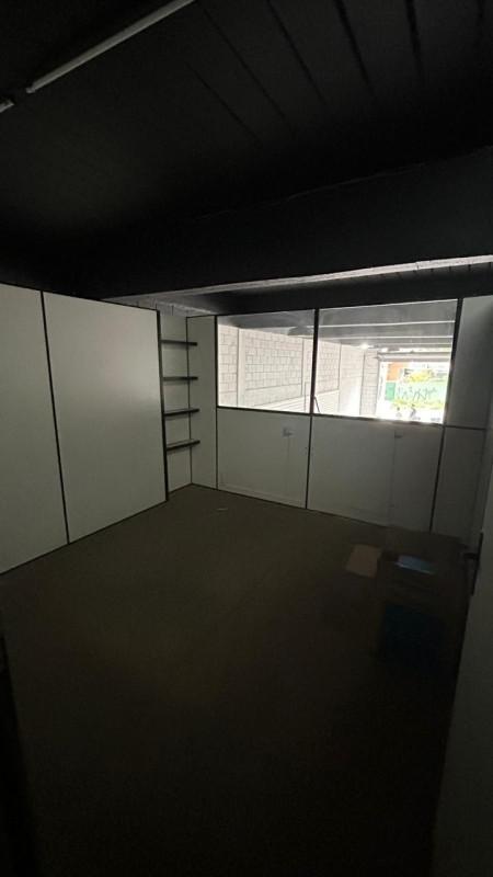 Galpão, Jardim Laguna, 0 Quarto, 3 Vagas