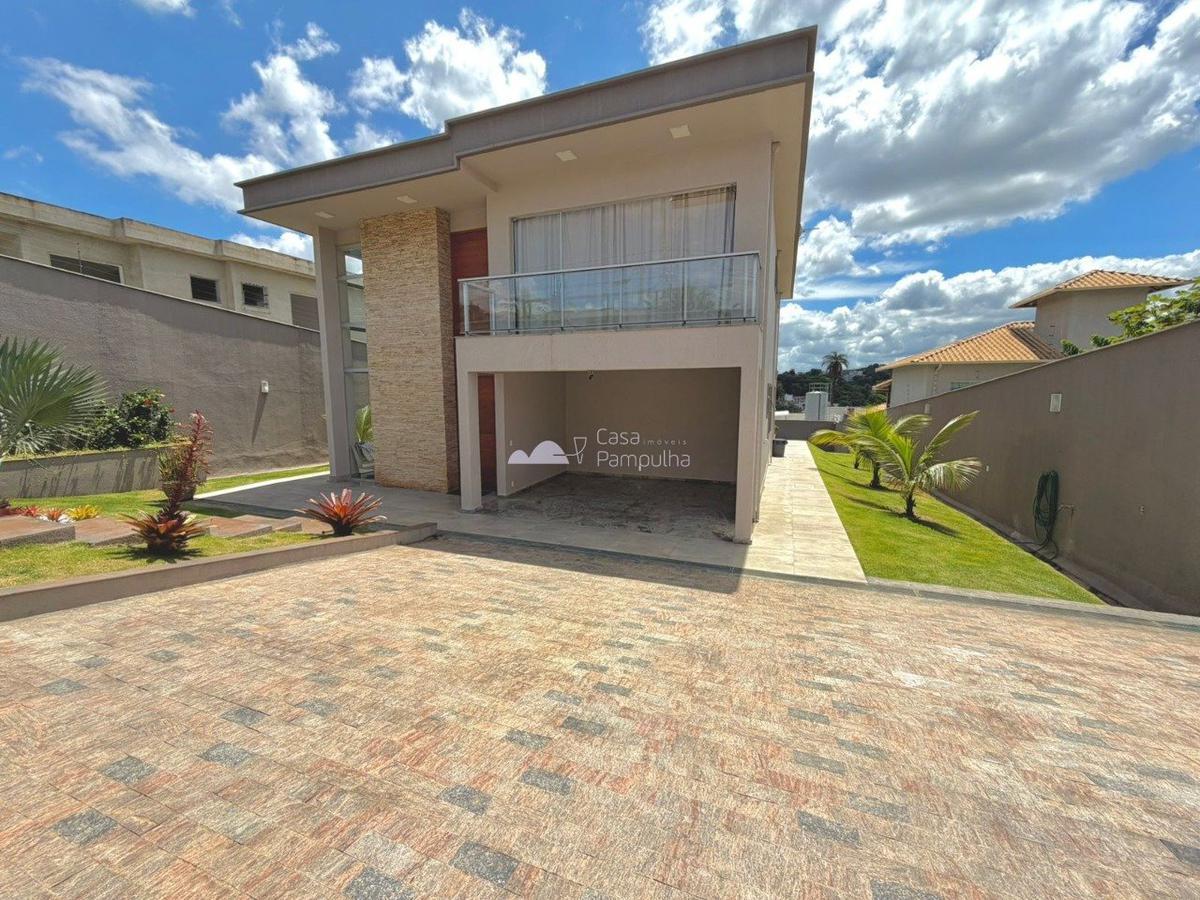 Casa, Trevo, 5 Quartos, 6 Vagas, 2 Suítes