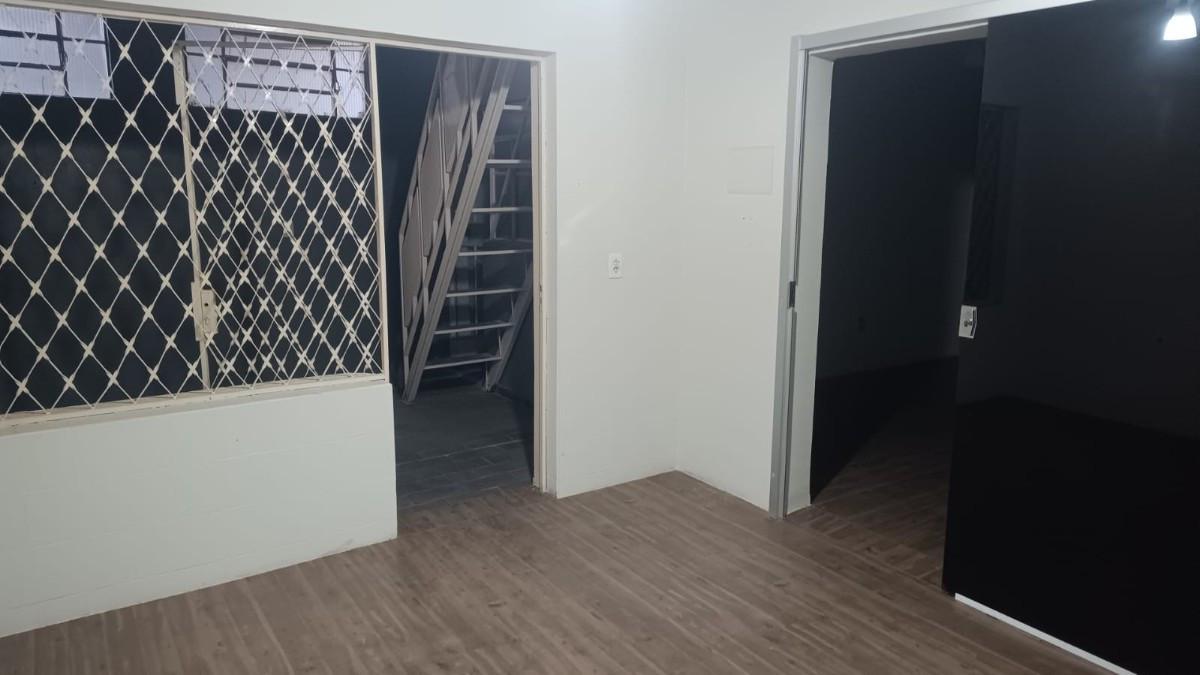 Casa, Eldorado, 4 Quartos, 15 Vagas, 1 Suíte