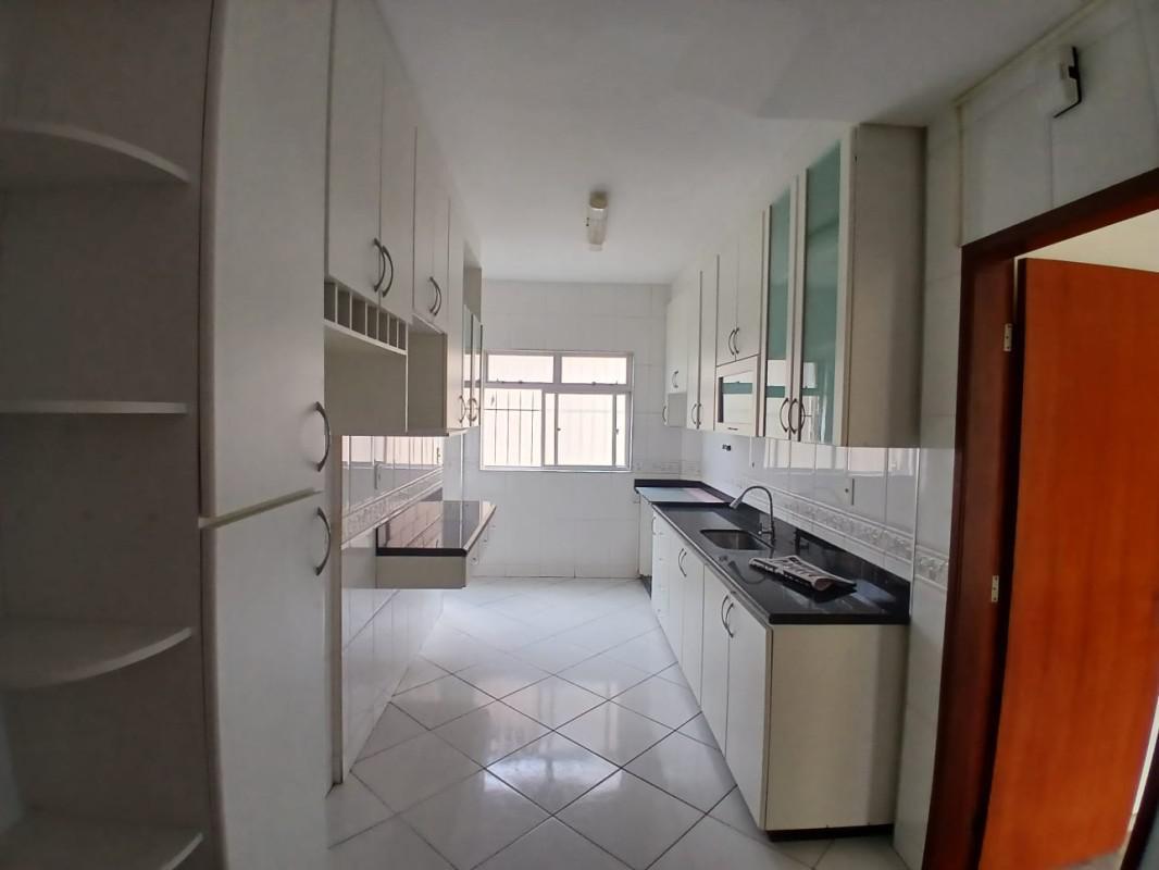 Apartamento, Itapoã, 4 Quartos, 3 Vagas, 1 Suíte