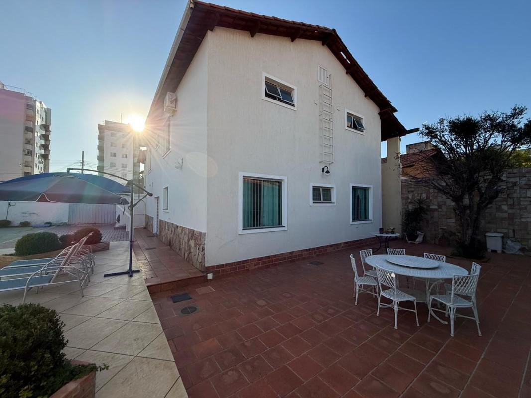 Casa, Itapoã, 4 Quartos, 4 Vagas, 4 Suítes