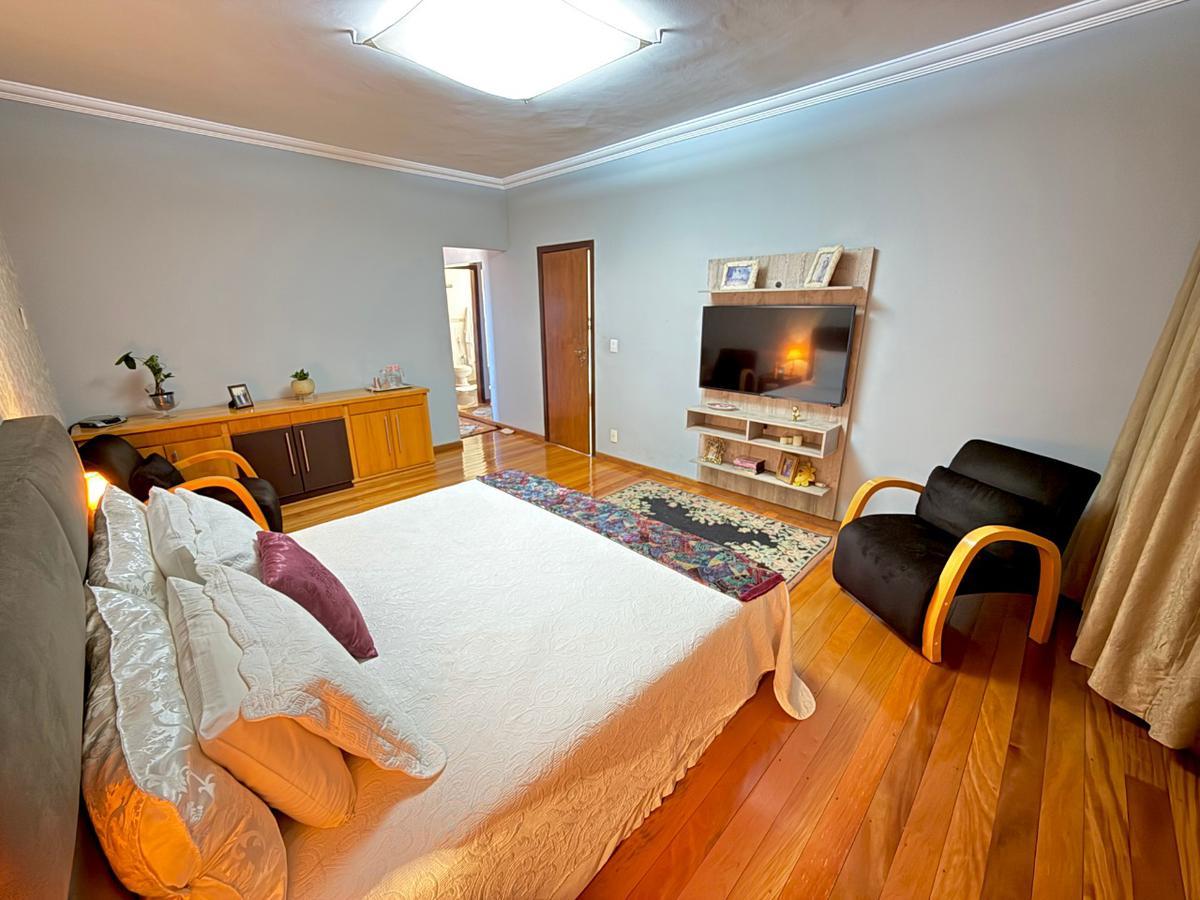 Casa, São Luiz (pampulha), 4 Quartos, 10 Vagas, 3 Suítes