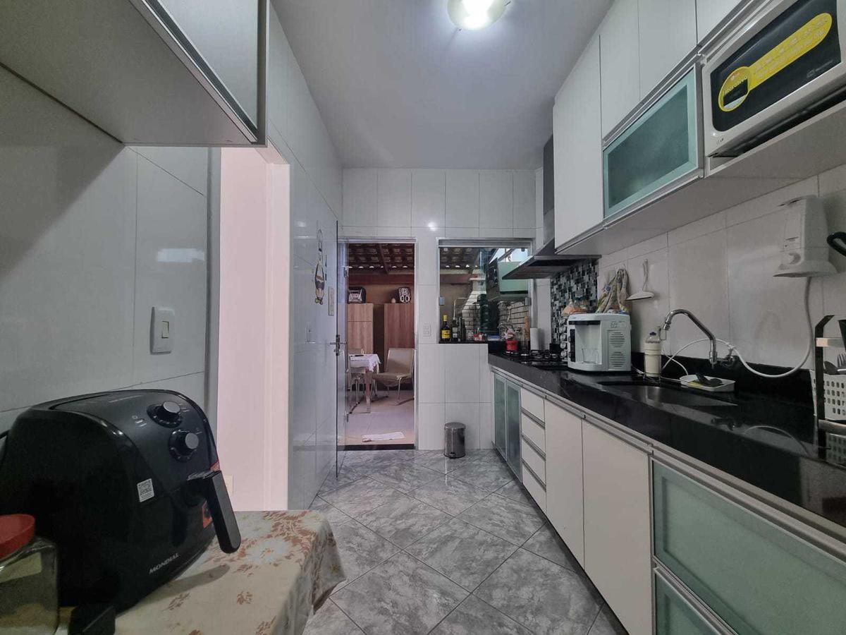 Apartamento, Jardim Riacho das Pedras, 3 Quartos, 1 Vaga