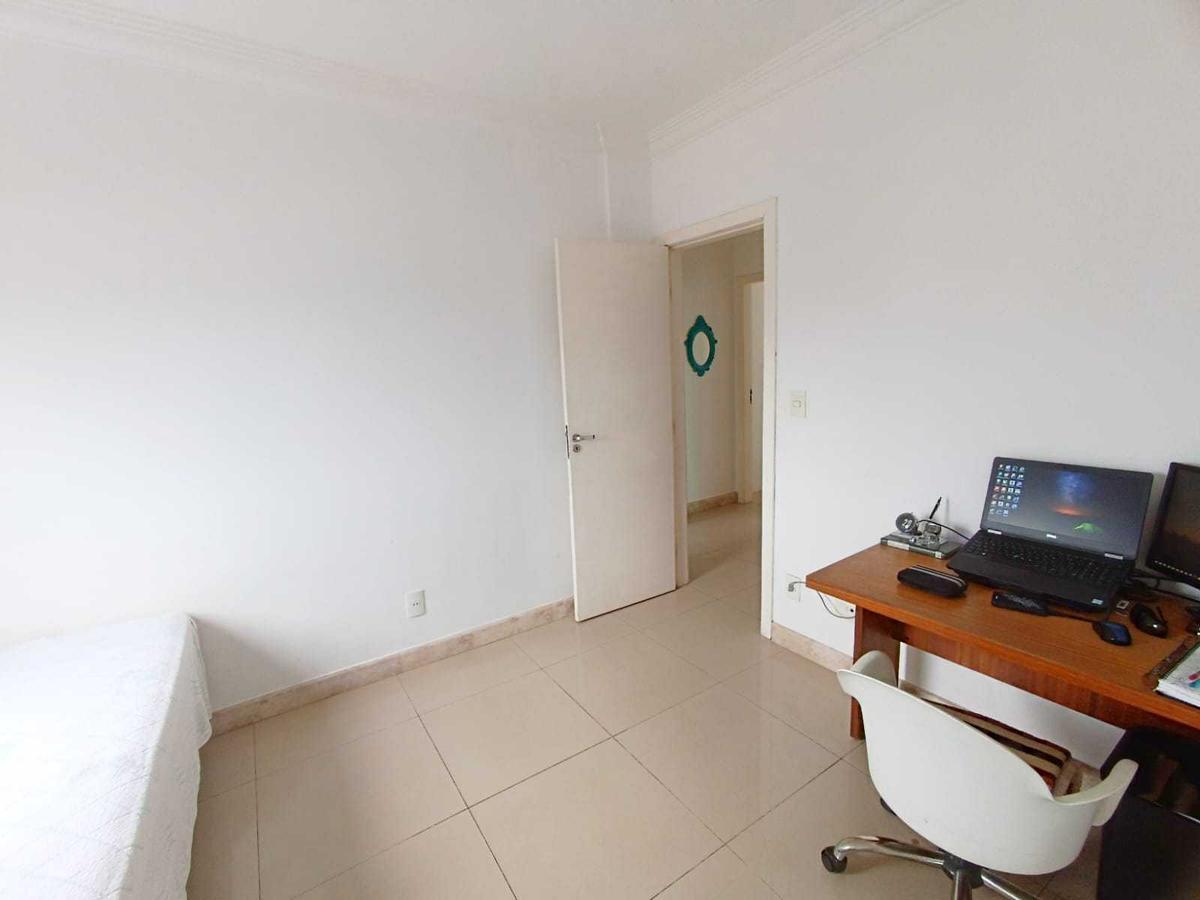 Apartamento, Jaraguá, 4 Quartos, 3 Vagas, 2 Suítes