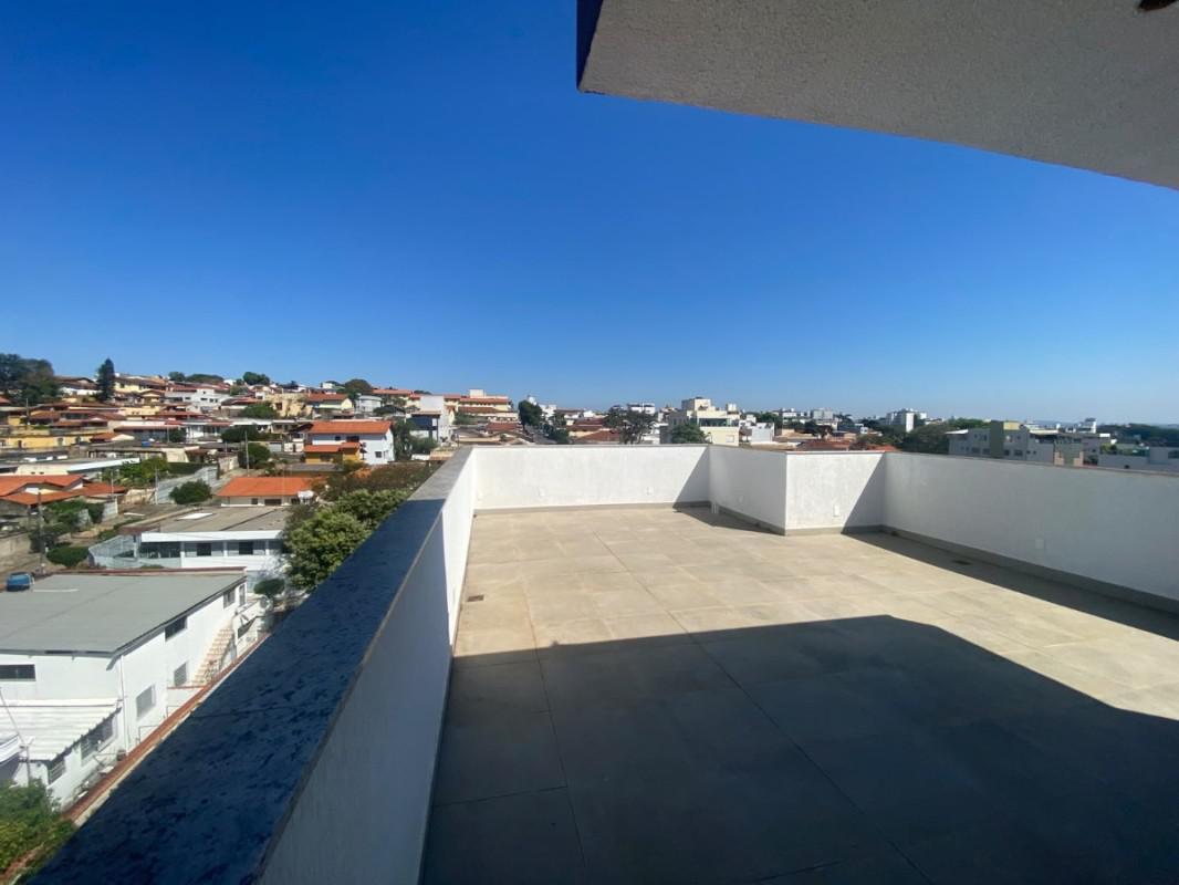 Cobertura, Santa Rosa, 3 Quartos, 2 Vagas, 1 Suíte