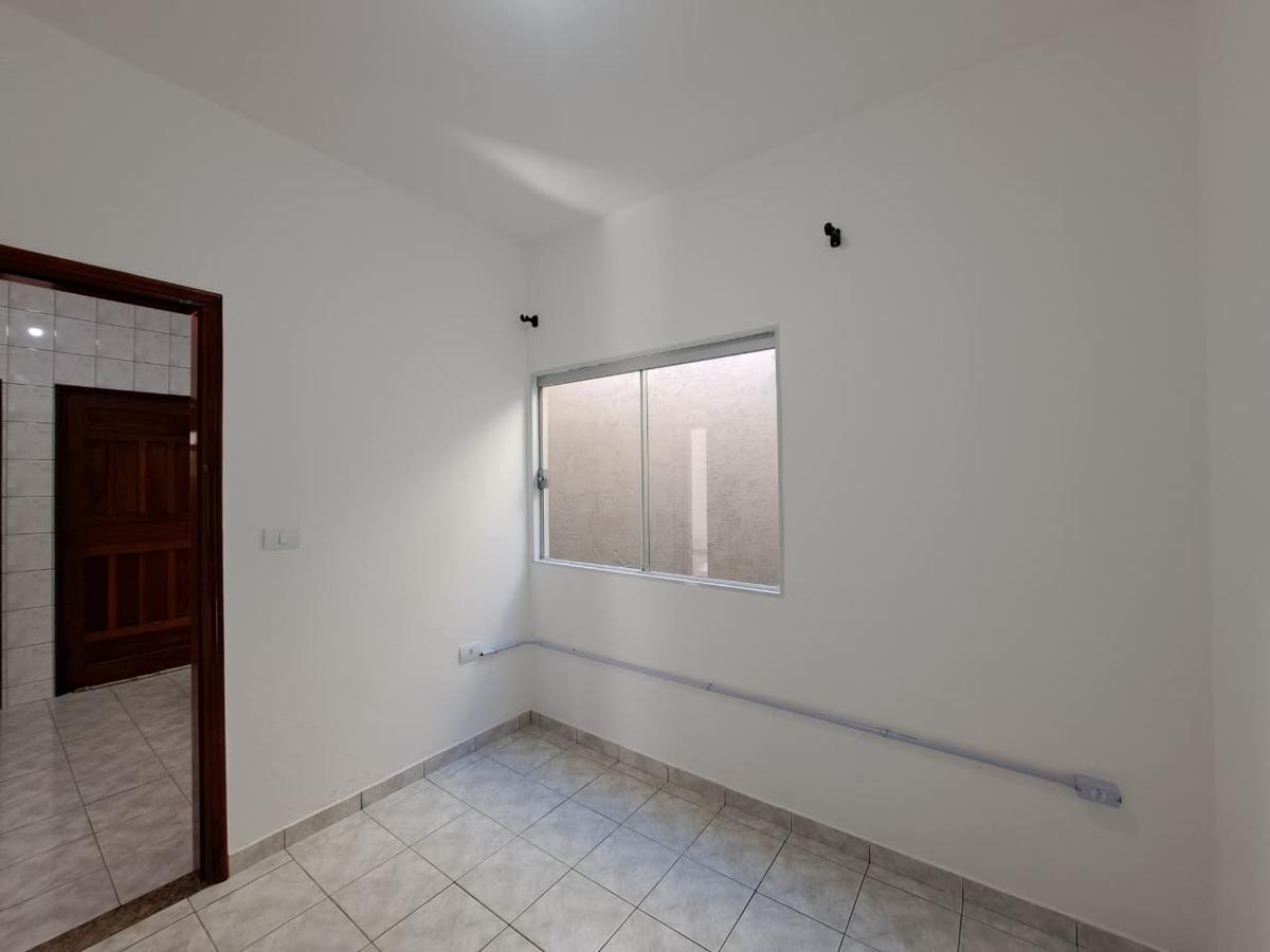 Casa, Centro, 2 Quartos, 1 Vaga