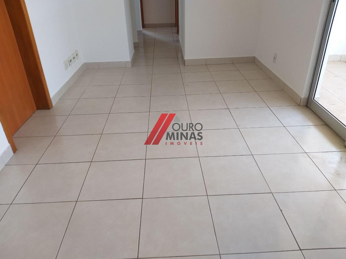 Apartamento, São Francisco, 3 Quartos, 2 Vagas, 1 Suíte