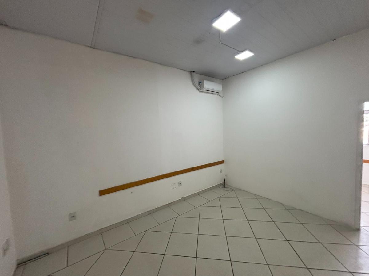 Sala, Venda Nova, 0 Quarto, 0 Vaga