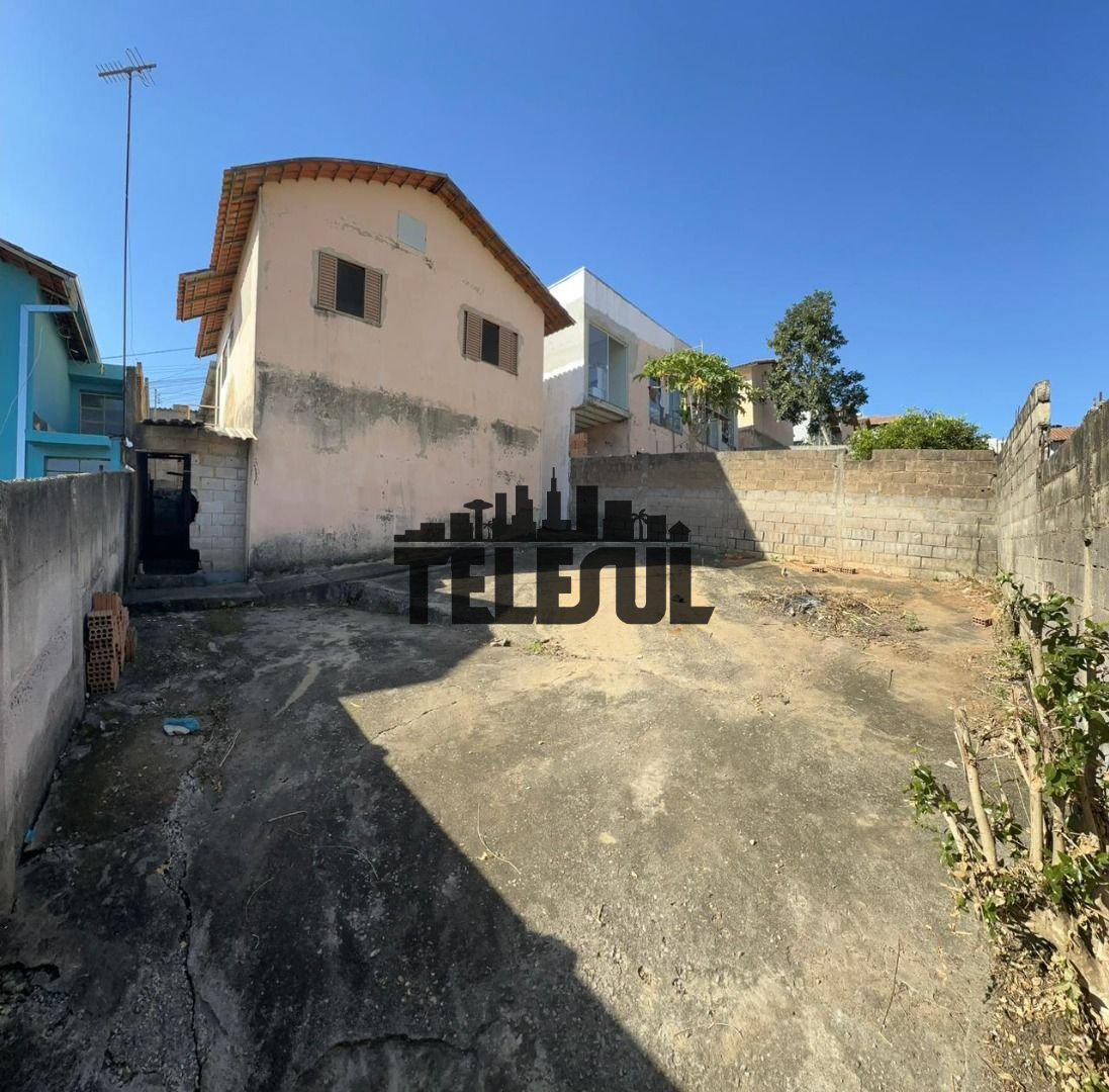 Casa, Eldorado, 2 Quartos, 1 Vaga