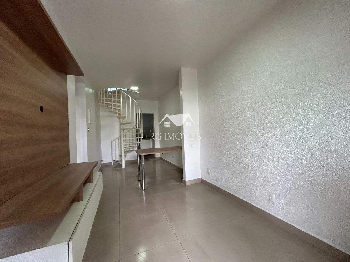 Casa, Teixeira Dias, 3 Quartos, 2 Vagas, 1 Suíte