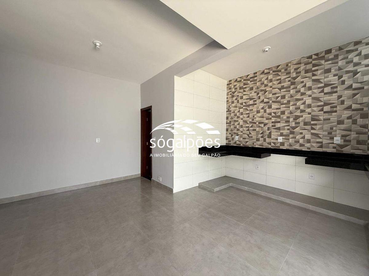 Galpão, Santa Cruz, 5 Vagas