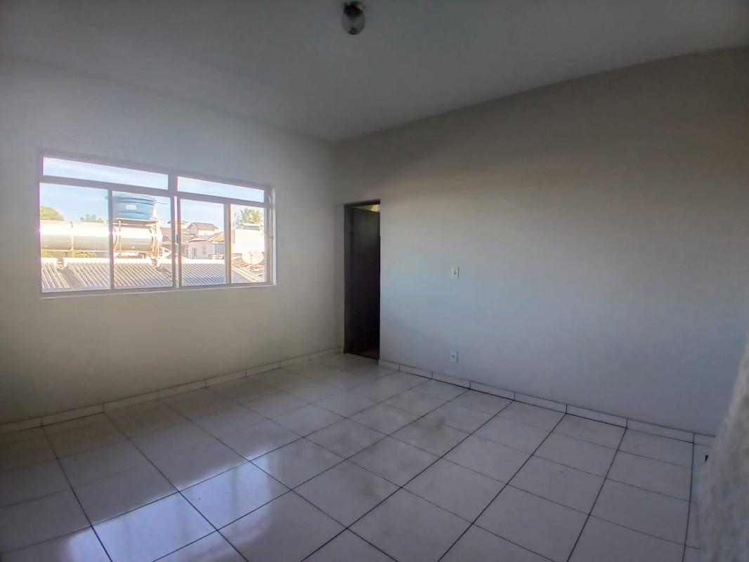 Casa, Planalto, 3 Quartos, 1 Vaga, 1 Suíte
