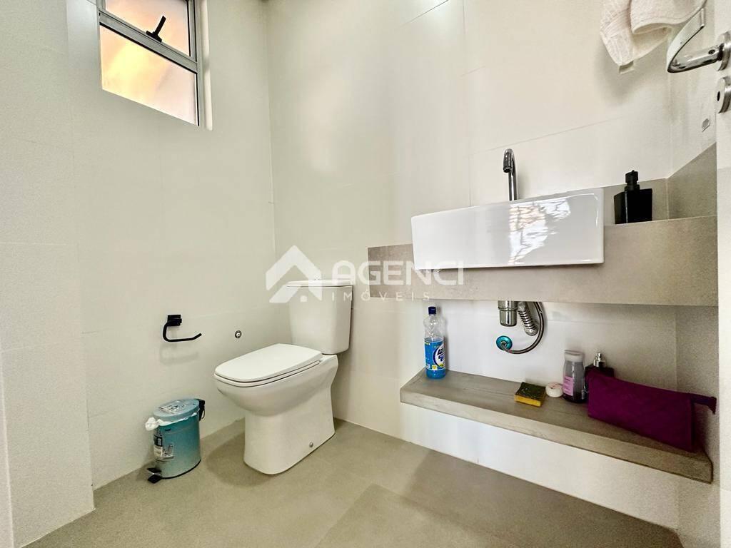 Cobertura, Cabral, 2 Quartos, 0 Vaga, 1 Suíte