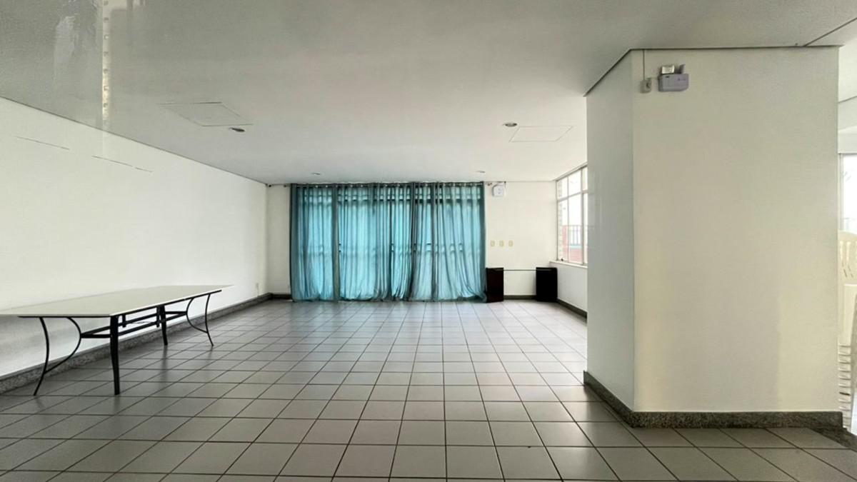 Apartamento, Estoril, 3 Quartos, 2 Vagas, 1 Suíte