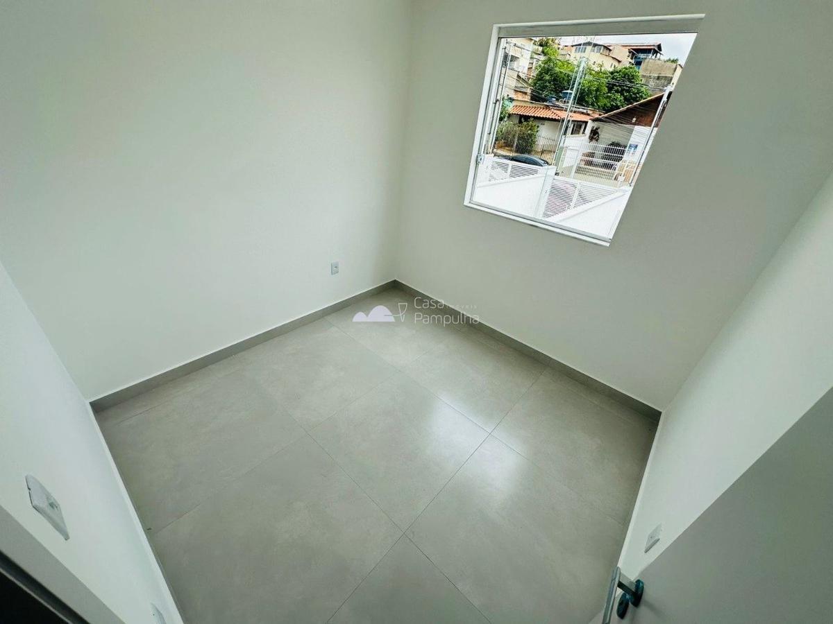 Casa, Jardim Leblon, 2 Quartos, 2 Vagas