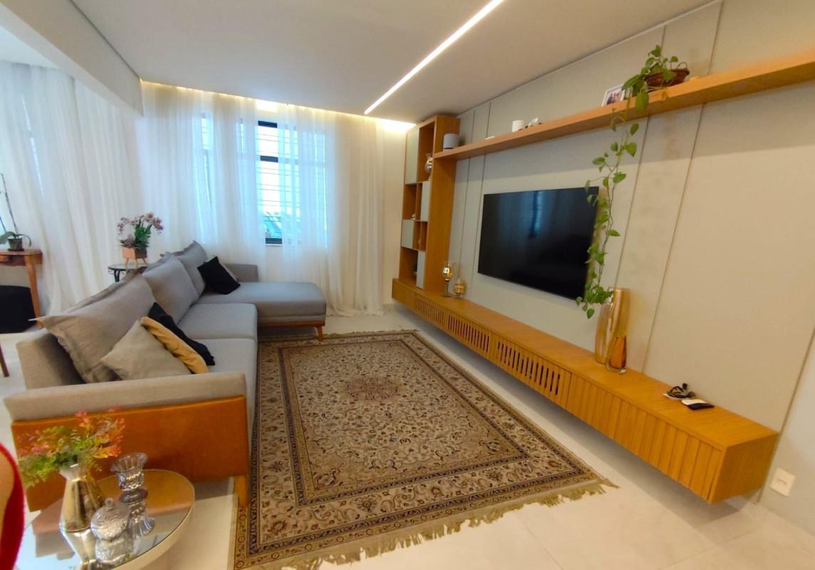 Apartamento, Funcionários, 4 Quartos, 3 Vagas, 1 Suíte