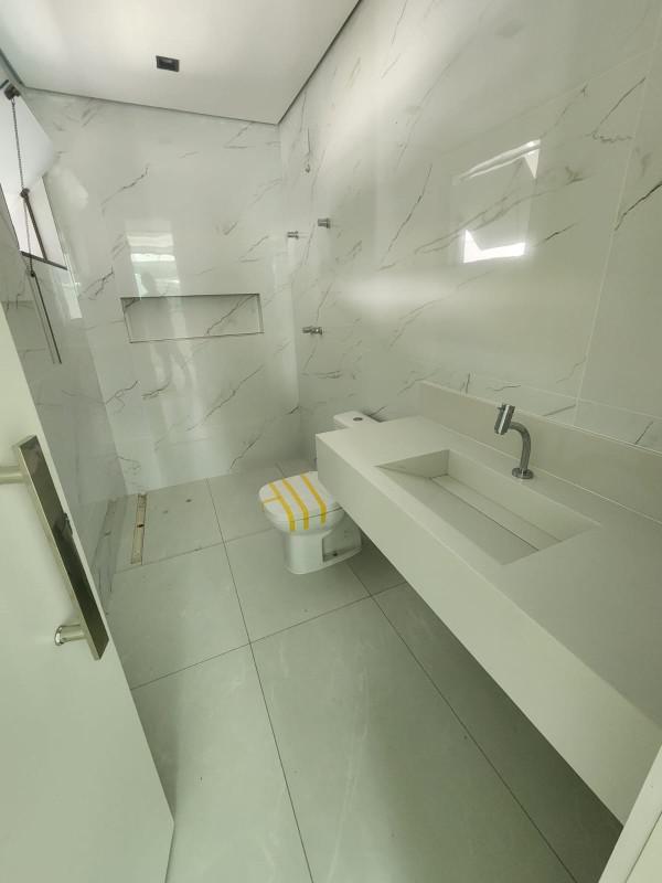 Casa, Conjunto Celso Machado, 3 Quartos, 8 Vagas, 2 Suítes