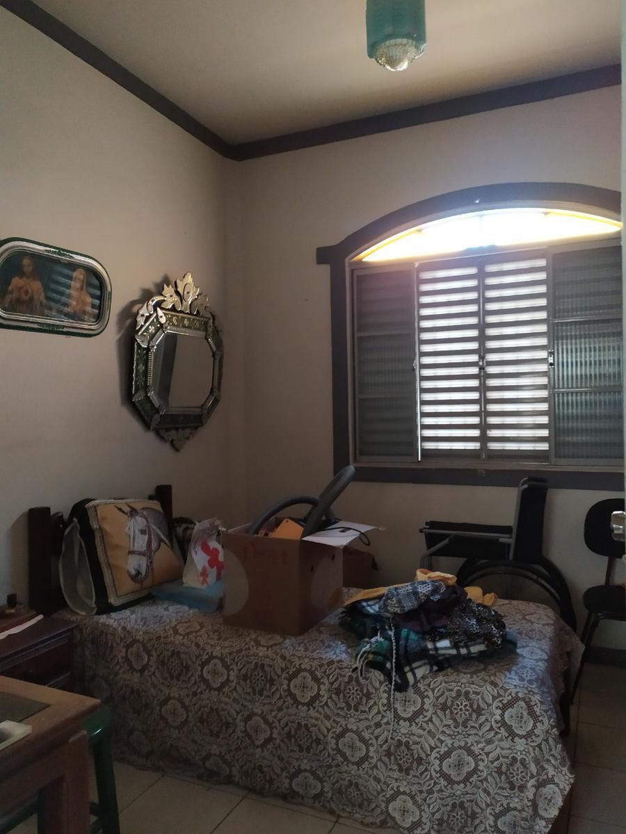 Casa, Sagrada Família, 3 Quartos, 4 Vagas