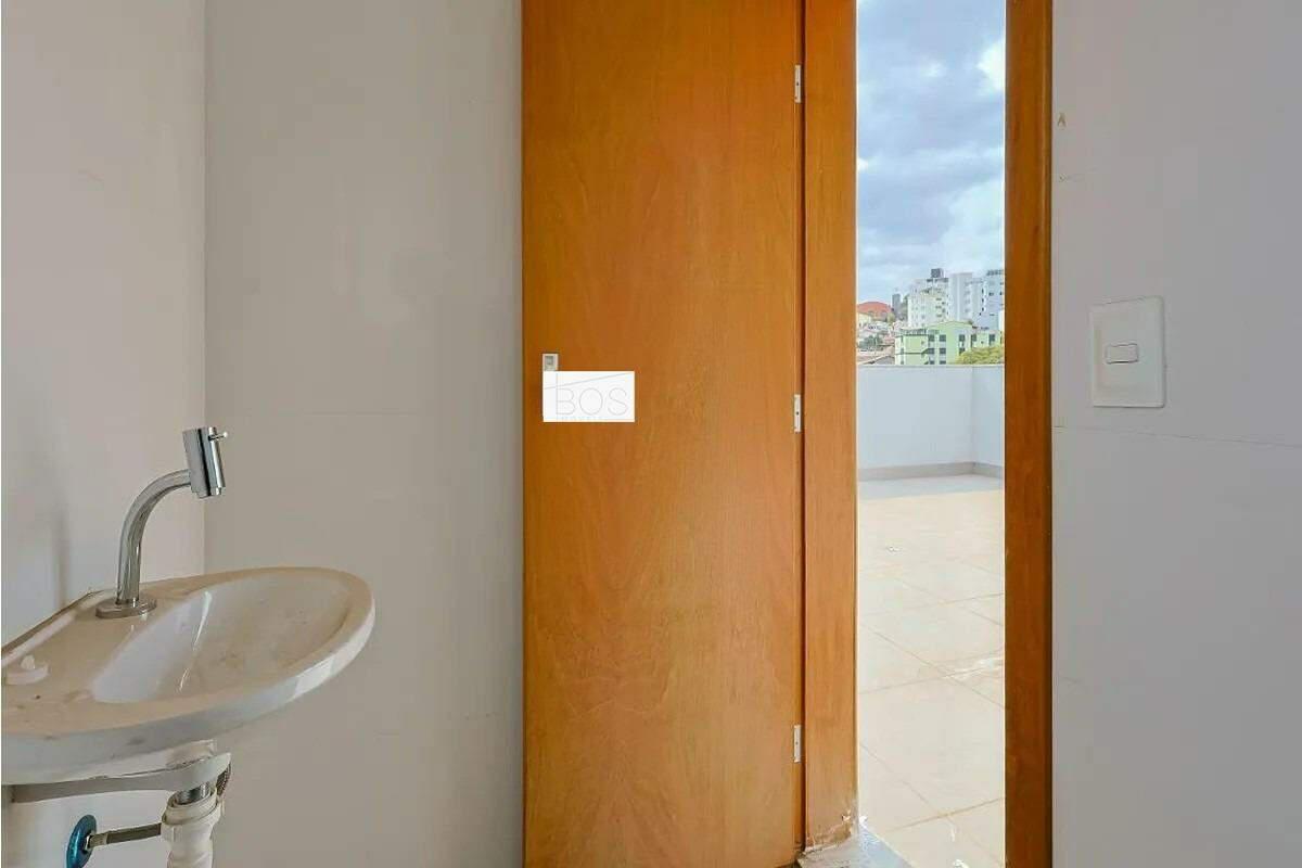 Cobertura, União, 4 Quartos, 2 Vagas, 2 Suítes
