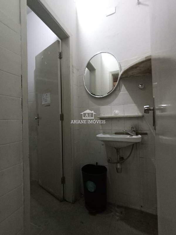 Andar, Centro, 0 Quarto, 0 Vaga