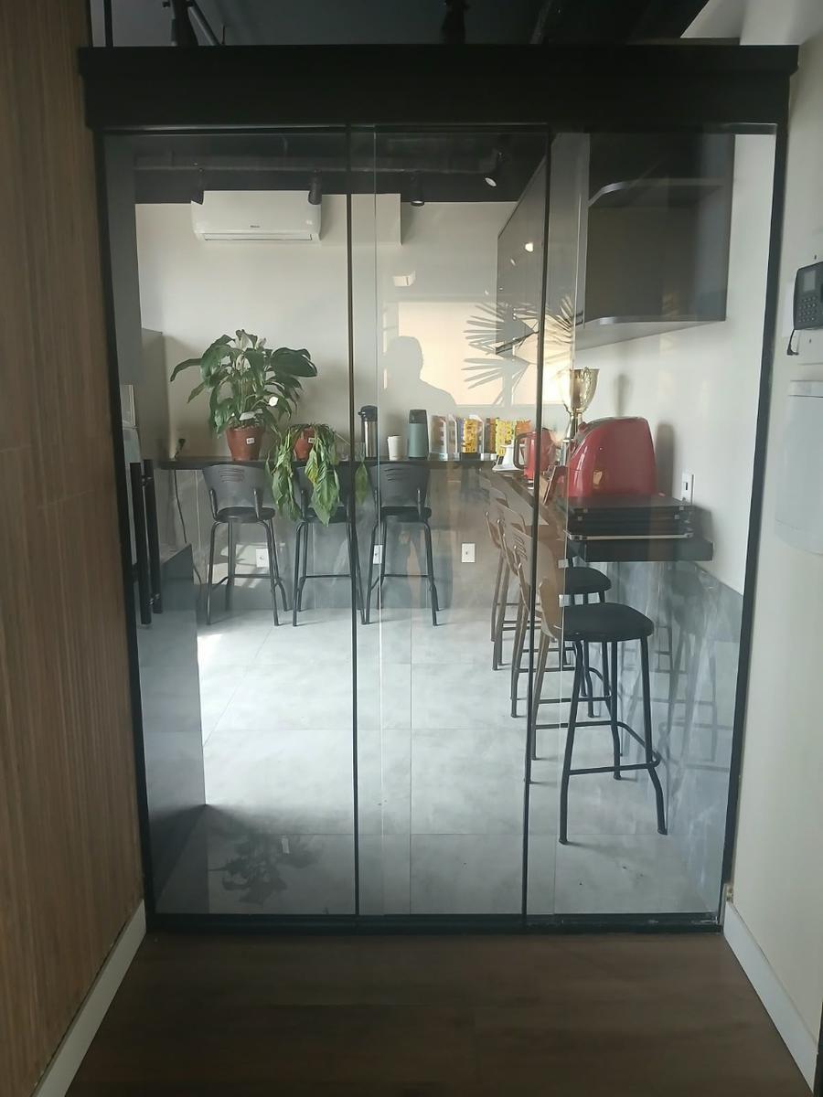 Sala, Santa Efigênia, 0 Quarto, 0 Vaga