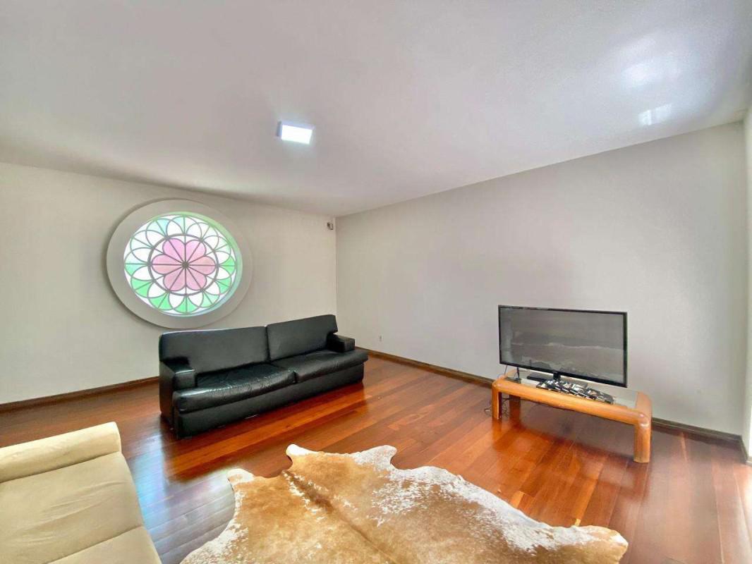 Casa, Sion, 4 Quartos, 6 Vagas, 1 Suíte