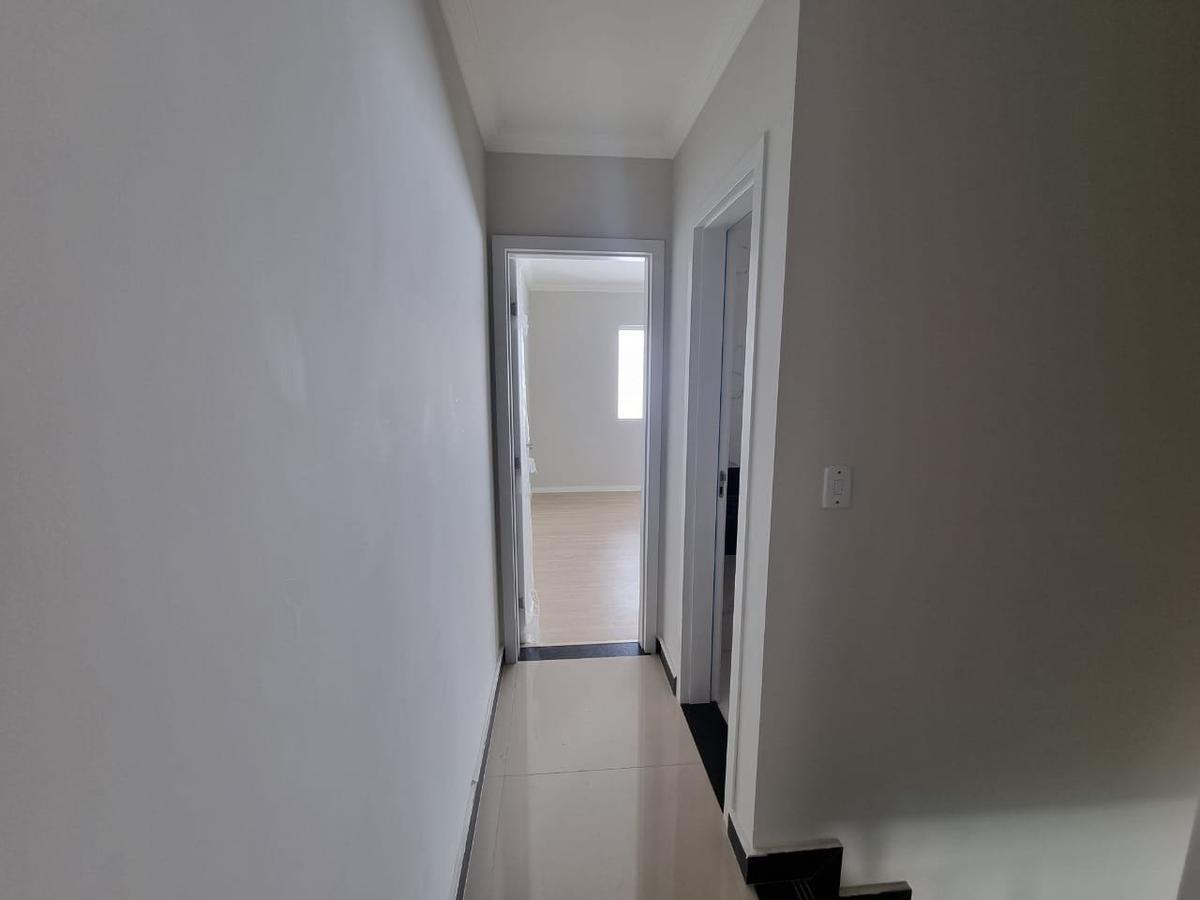 Casa, Planalto, 2 Quartos, 1 Vaga, 1 Suíte