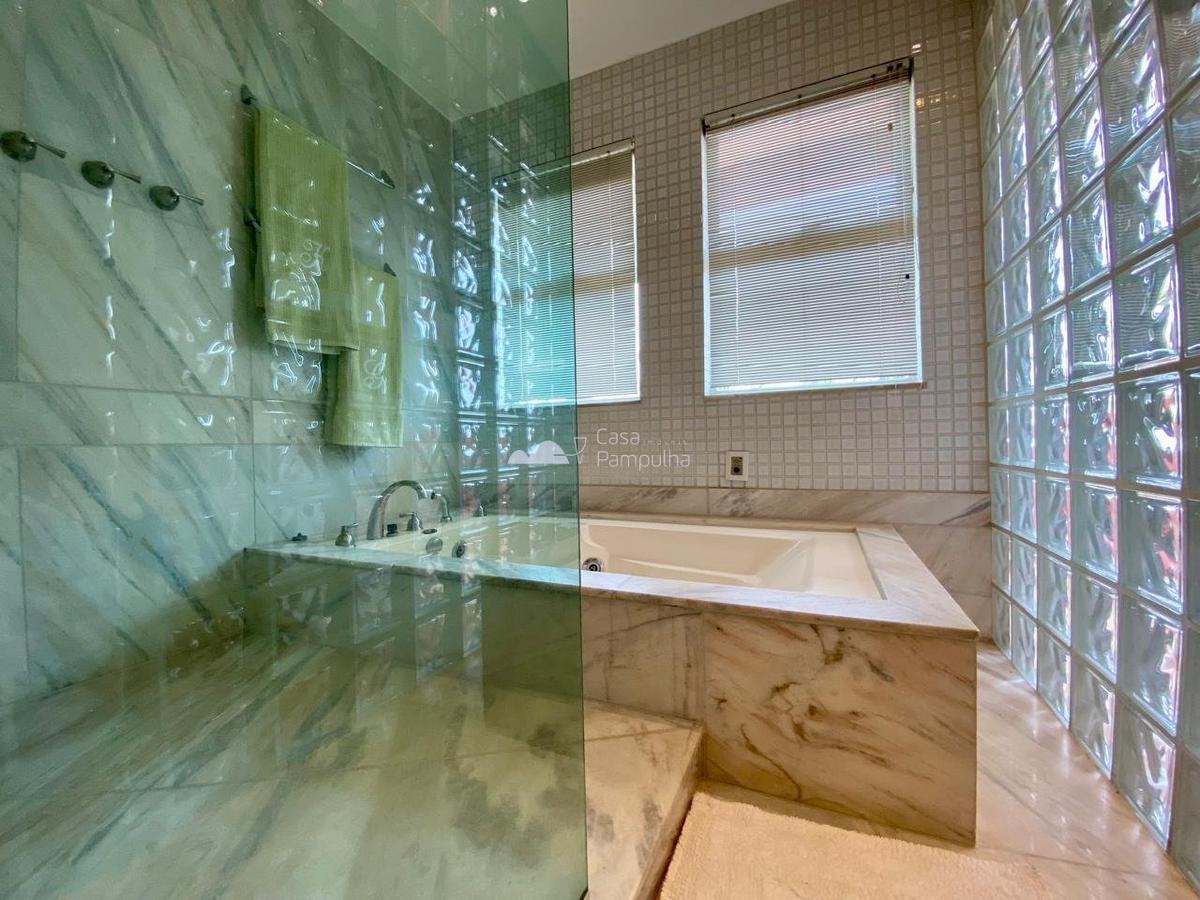 Casa, Bandeirantes (pampulha), 8 Quartos, 11 Vagas, 6 Suítes