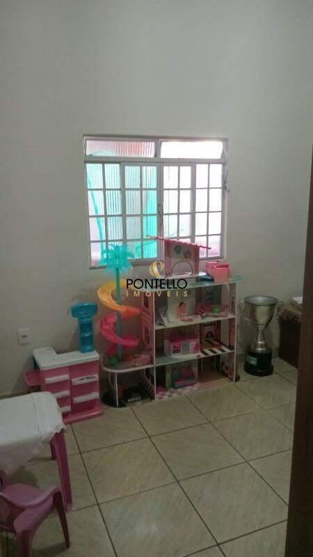 Casa, CDI, 3 Quartos, 2 Vagas