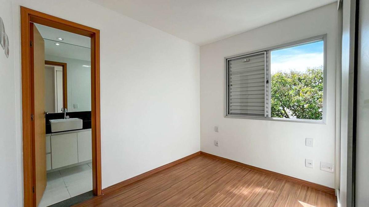 Apartamento, Serra, 2 Quartos, 2 Vagas, 1 Suíte