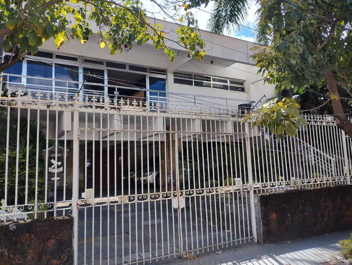 Casa, São José (pampulha), 4 Quartos, 7 Vagas, 4 Suítes
