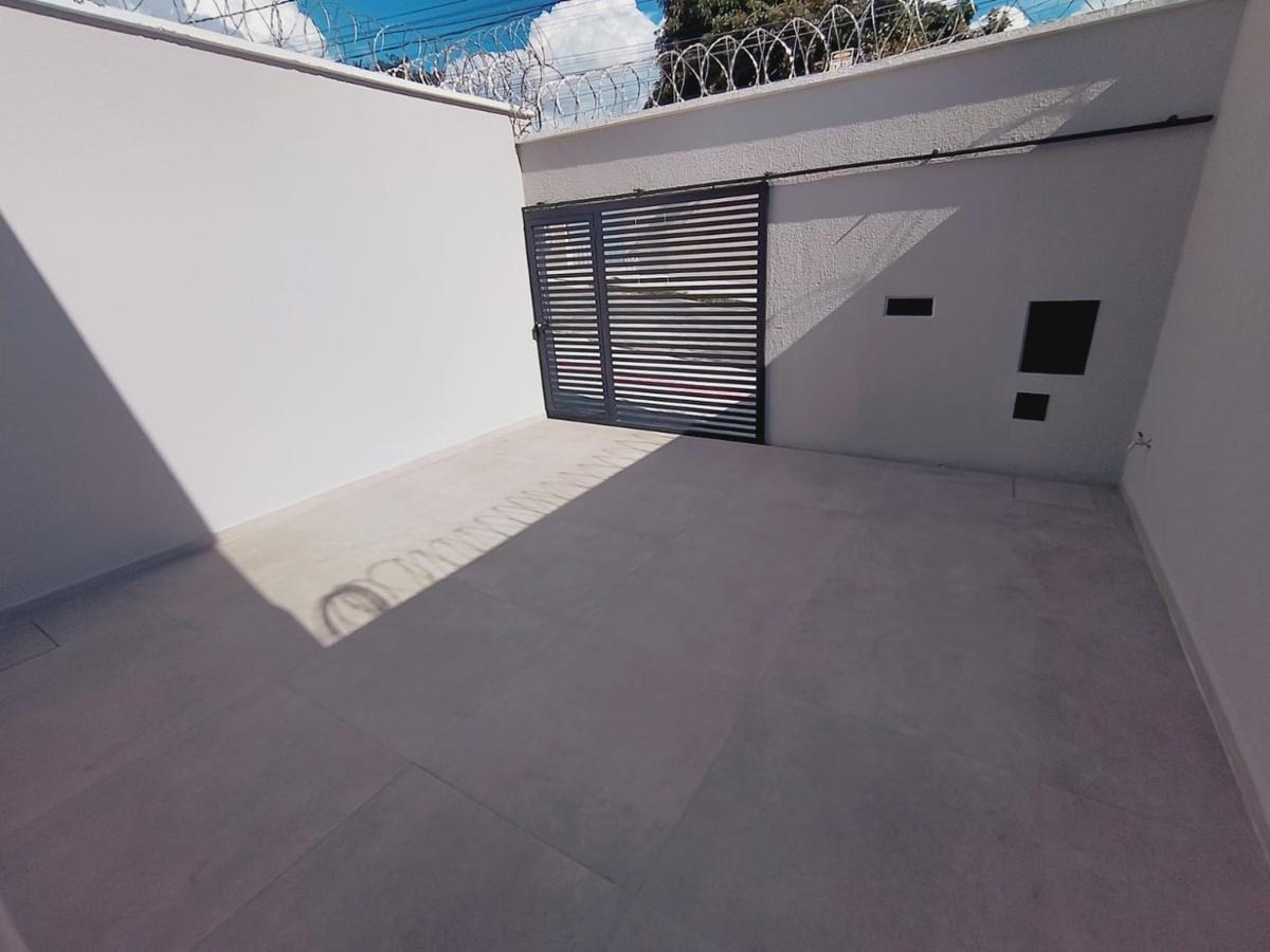 Casa, Céu Azul, 3 Quartos, 2 Vagas, 1 Suíte