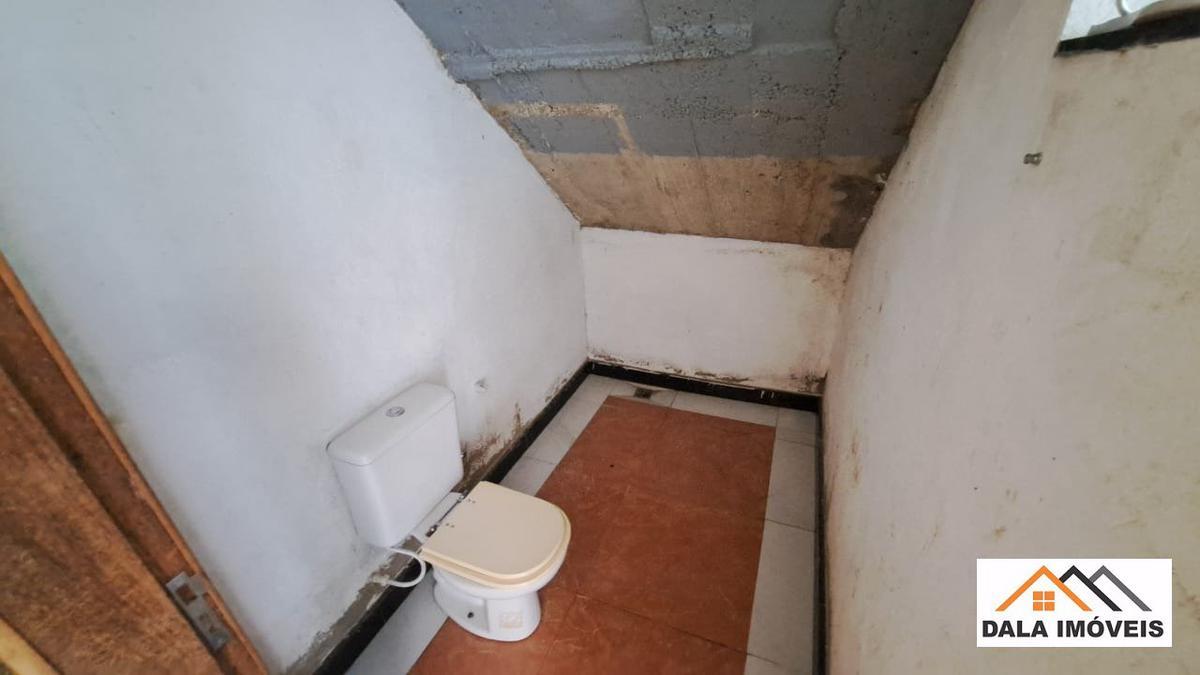 Casa, Heliópolis, 4 Quartos, 2 Vagas, 1 Suíte