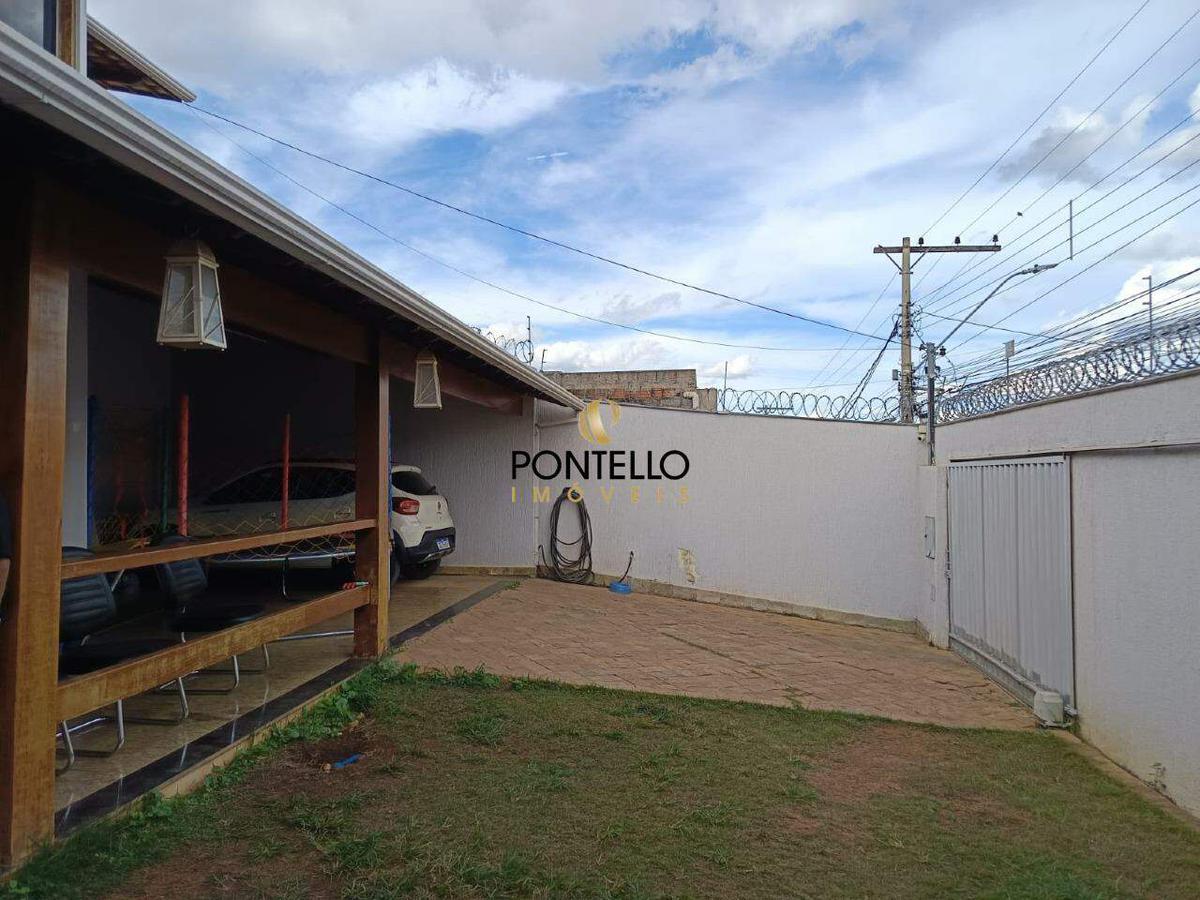 Casa, Recanto da Serra, 6 Quartos, 2 Vagas, 1 Suíte
