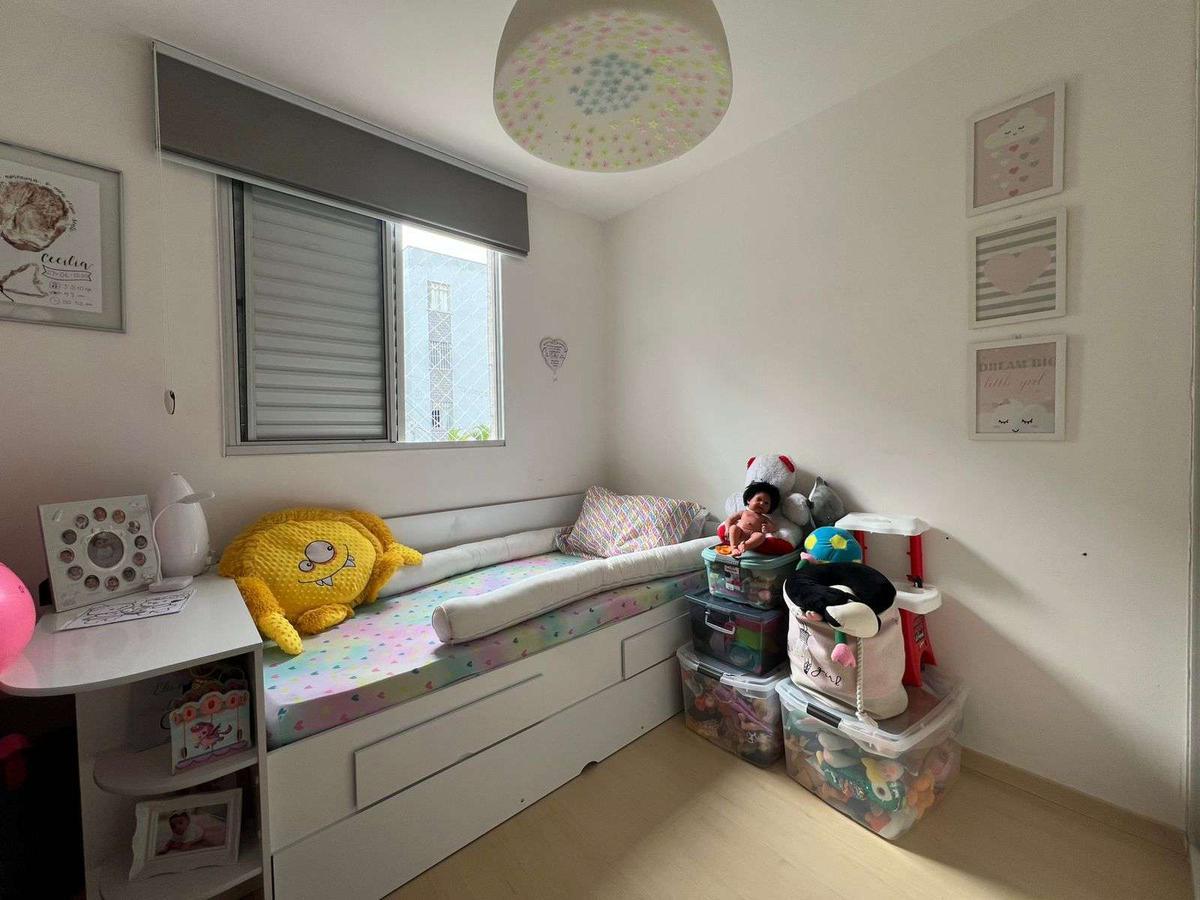 Apartamento, Sagrada Família, 3 Quartos, 2 Vagas, 1 Suíte