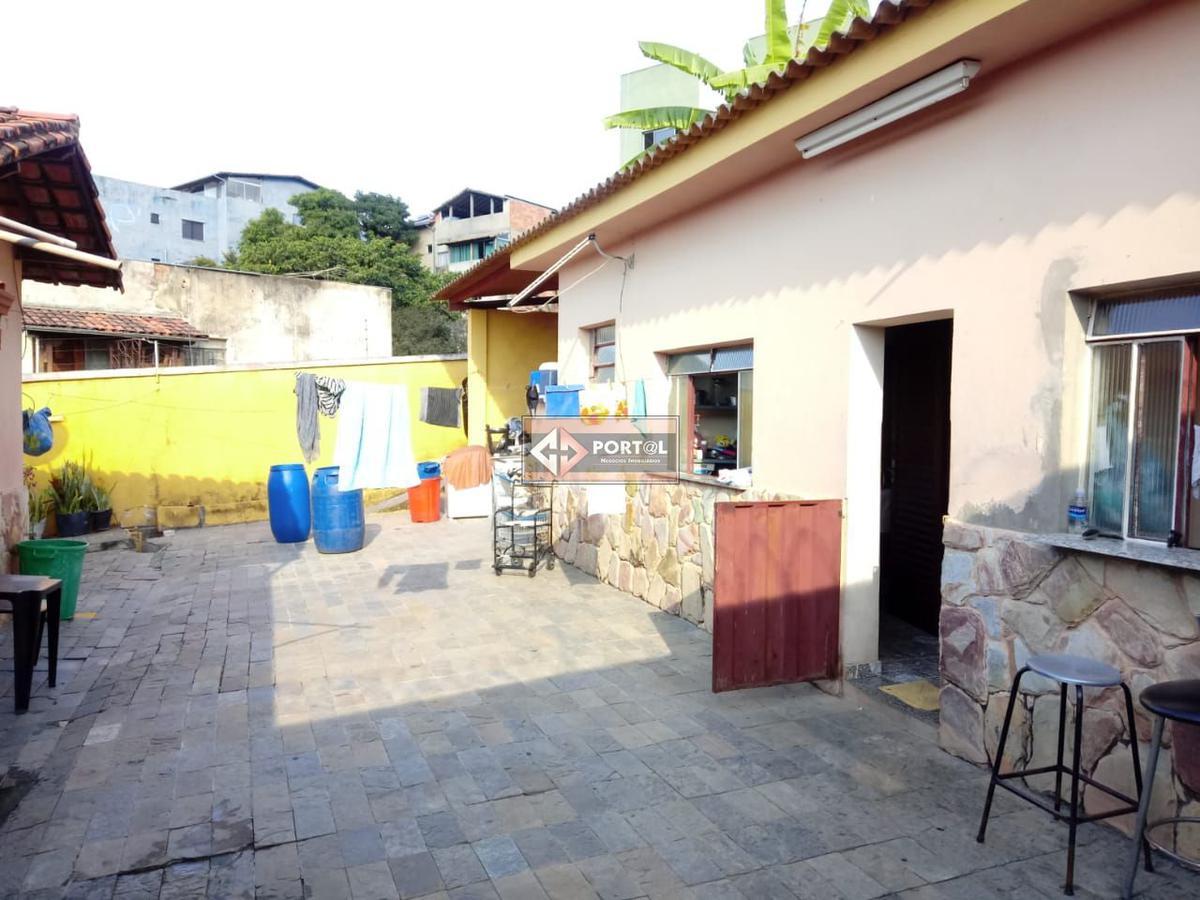Casa, Planalto, 4 Quartos, 5 Vagas, 1 Suíte