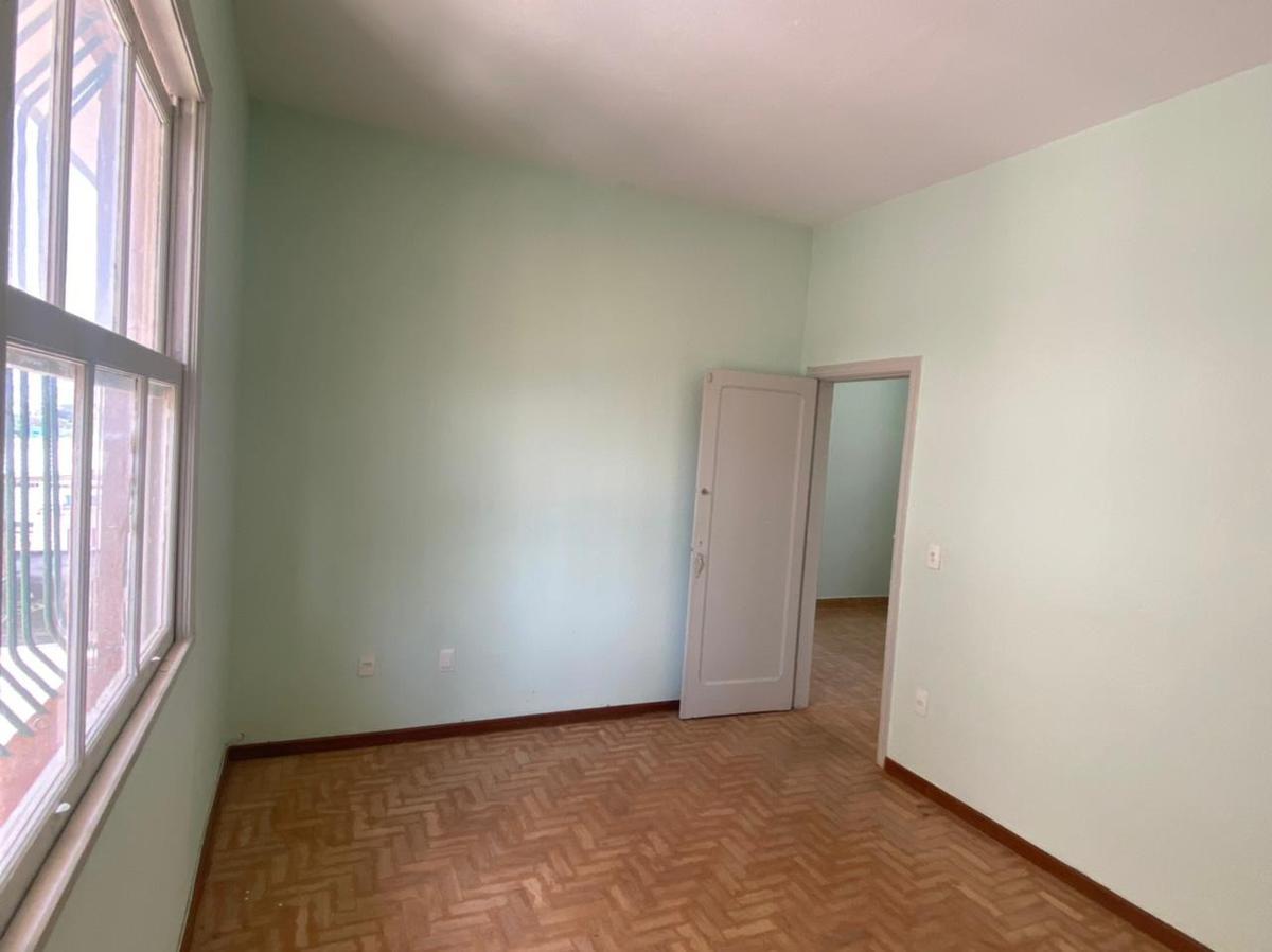 Apartamento, Colégio Batista, 3 Quartos, 0 Vaga