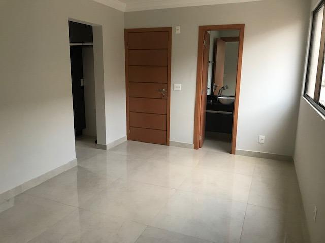 Apartamento, Floresta, 3 Quartos, 2 Vagas, 1 Suíte