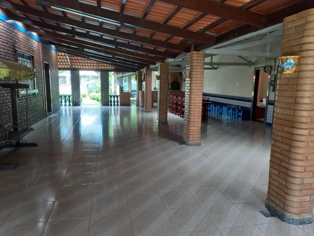 Fazenda, Centro, 5 Quartos, 0 Vaga, 1 Suíte