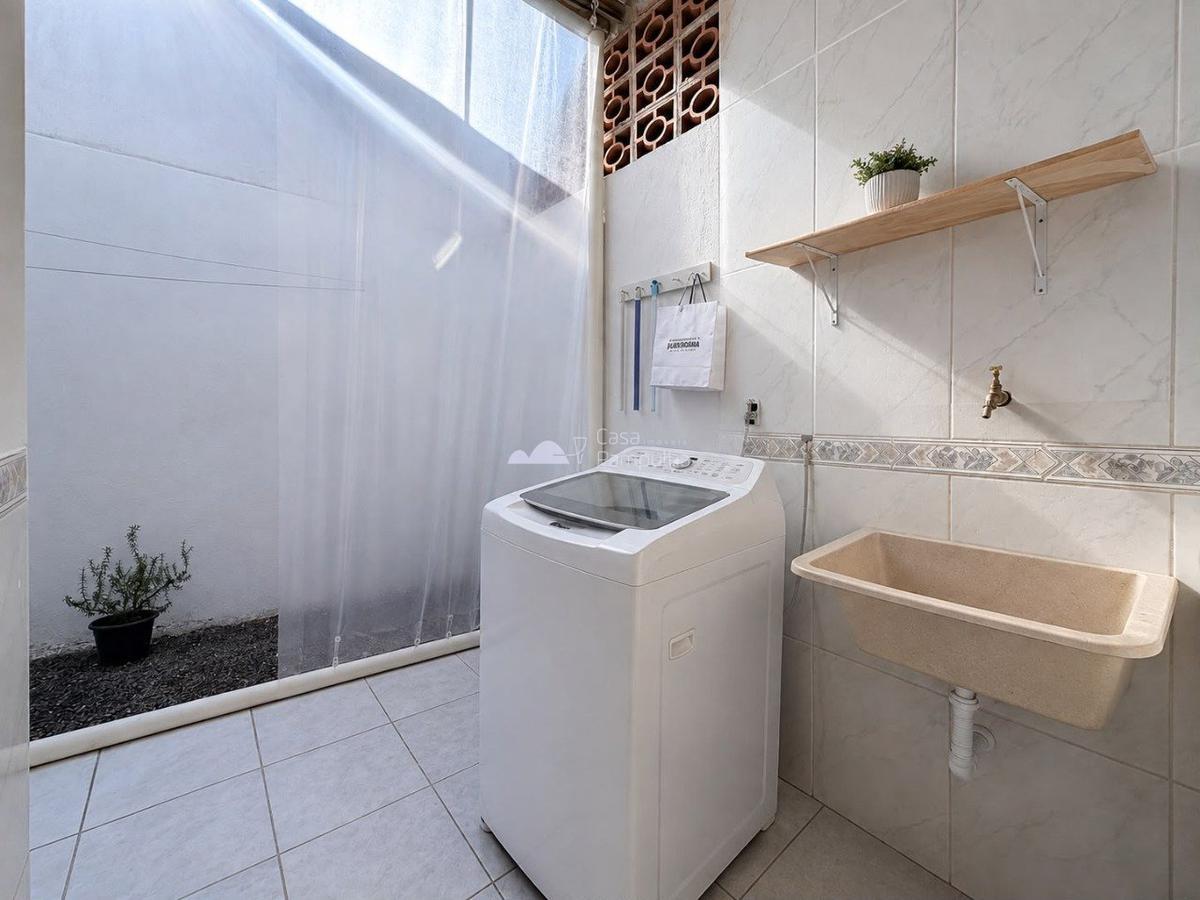 Casa, Santa Mônica, 2 Quartos, 1 Vaga