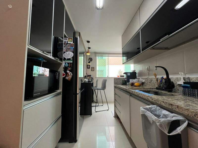 Apartamento, Sagrada Família, 3 Quartos, 2 Vagas, 1 Suíte