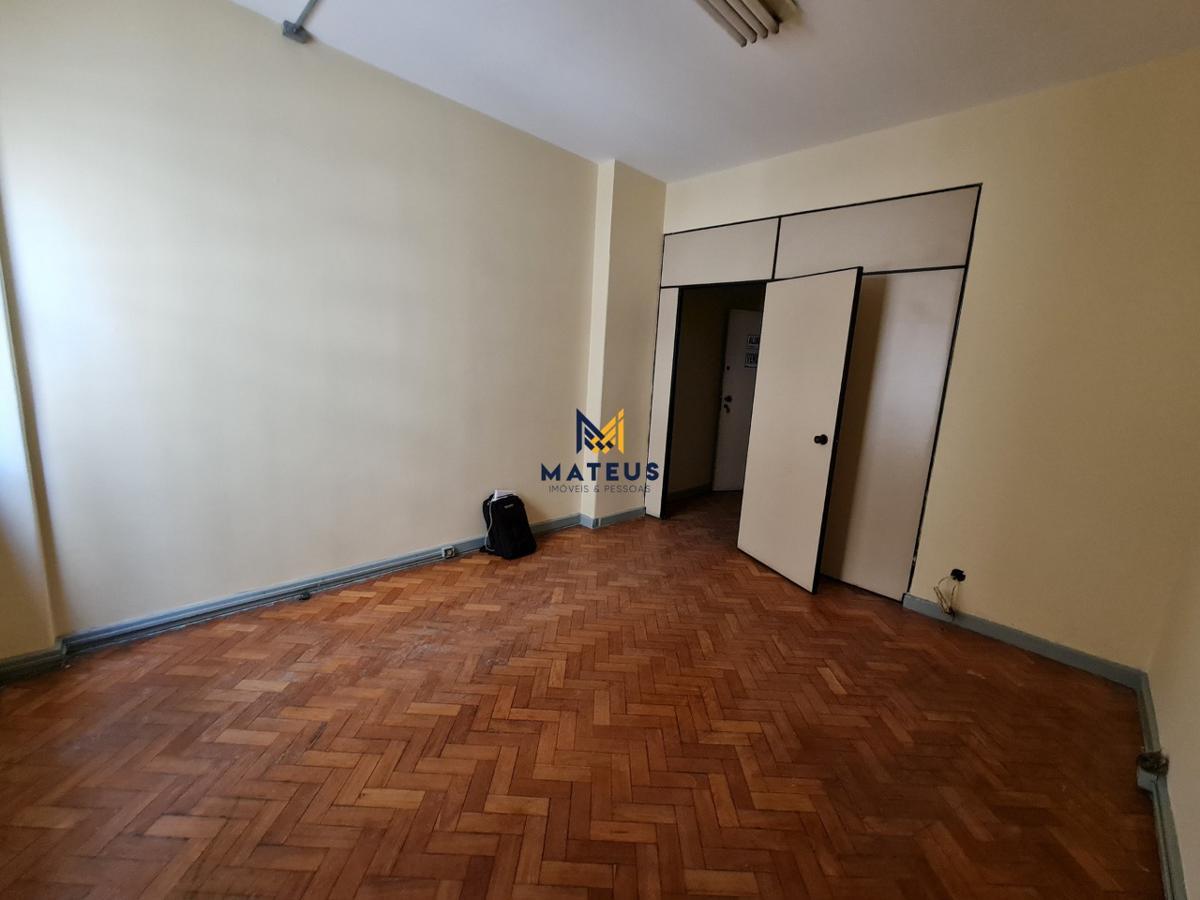 Galpão, Centro, 0 Quarto, 0 Vaga