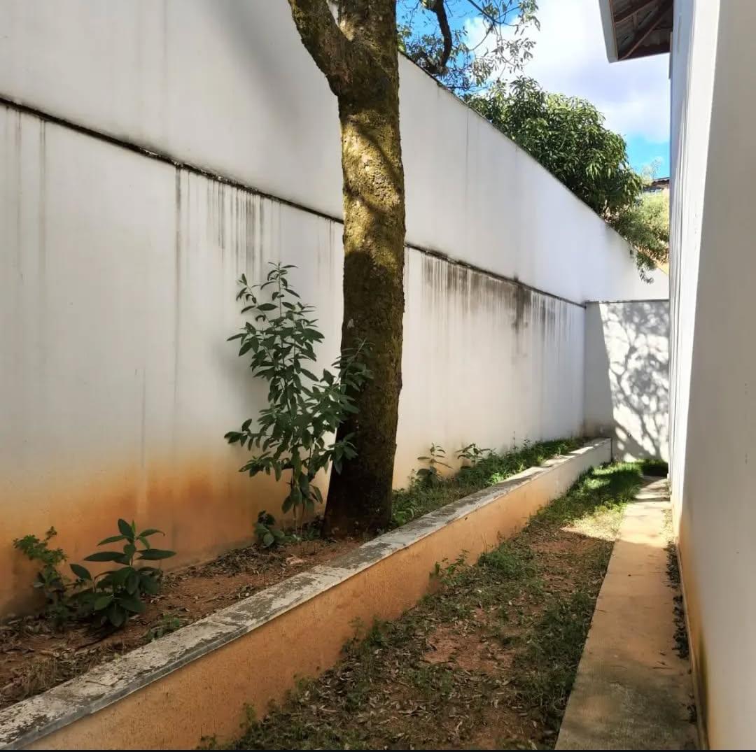 Casa, Centro, 3 Quartos, 2 Vagas, 1 Suíte