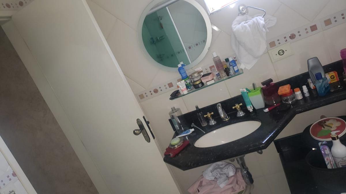 Casa, Centro, 6 Vagas, 2 Suítes