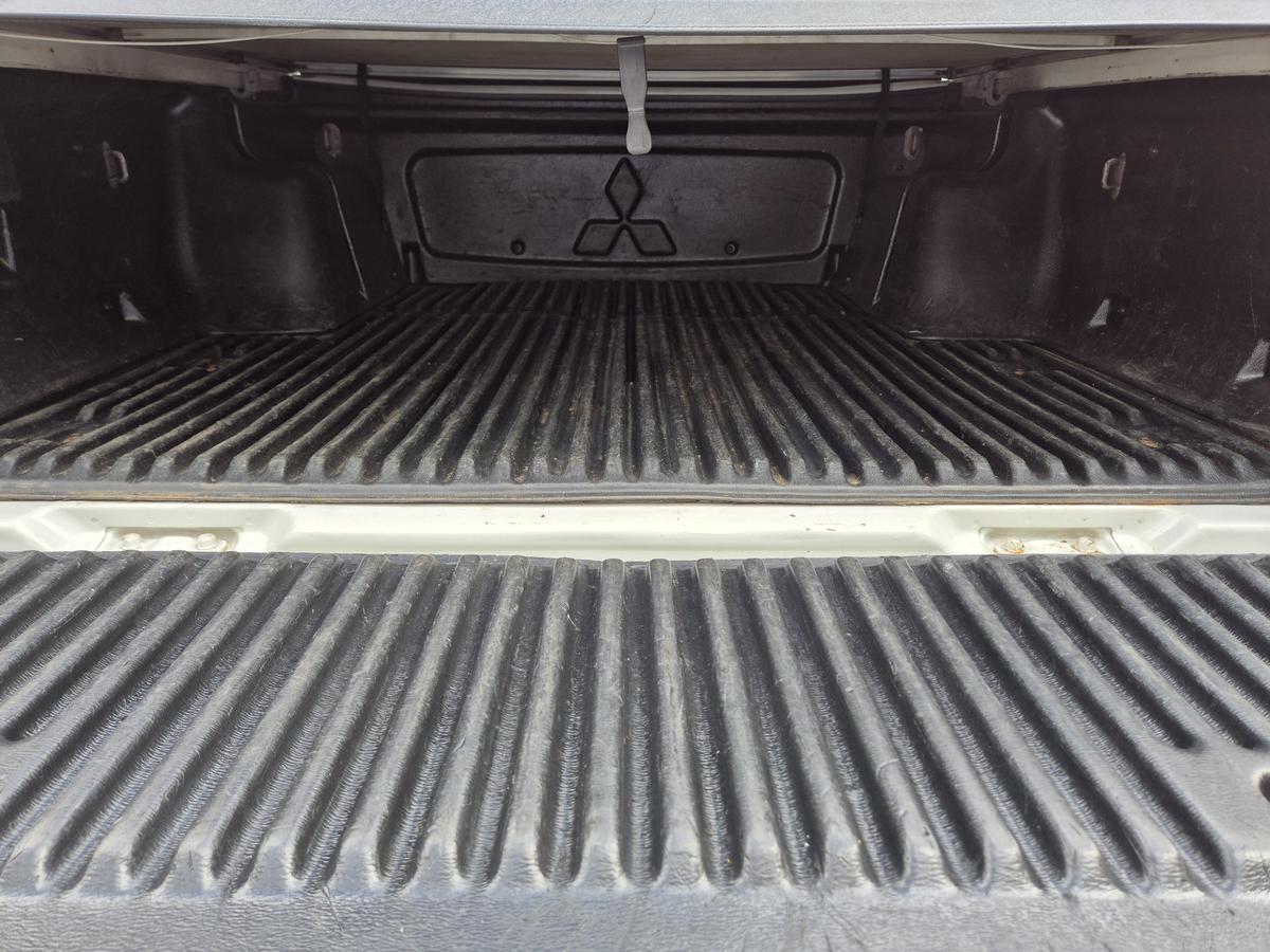 Mitsubishi L200 Triton Hpe 3.2 CD Tb Int.diesel Aut
