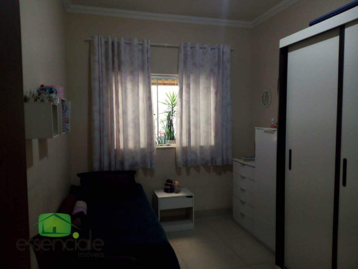Casa, Eldorado, 3 Quartos, 2 Vagas, 1 Suíte