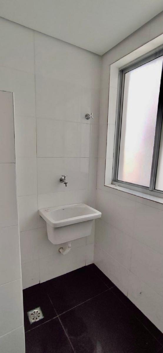 Apartamento, Serrano, 3 Quartos, 2 Vagas, 1 Suíte