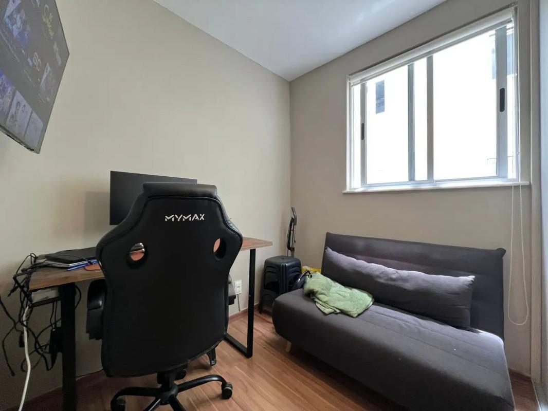 Apartamento, Sagrada Família, 2 Quartos, 1 Vaga