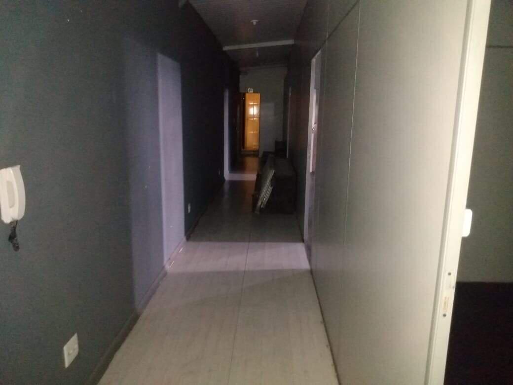 Prédio, Floresta, 0 Quarto, 0 Vaga