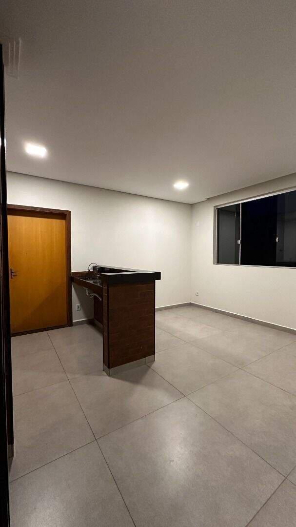 Casa, Novo Centro, 3 Quartos, 2 Vagas, 1 Suíte